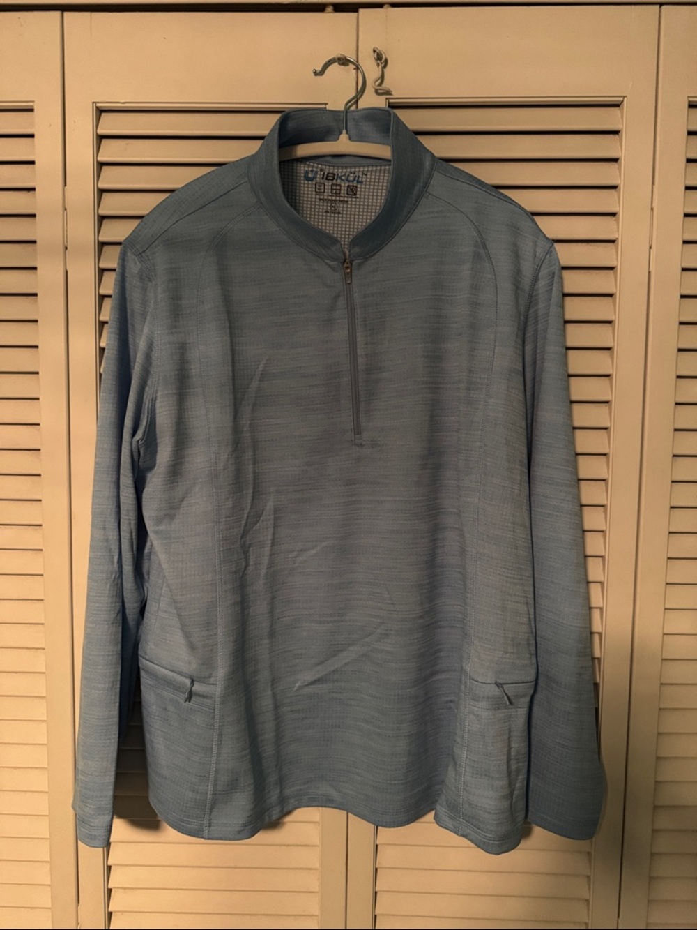 IBKUL Light Blue Zip-Front Mock Neck Pullover